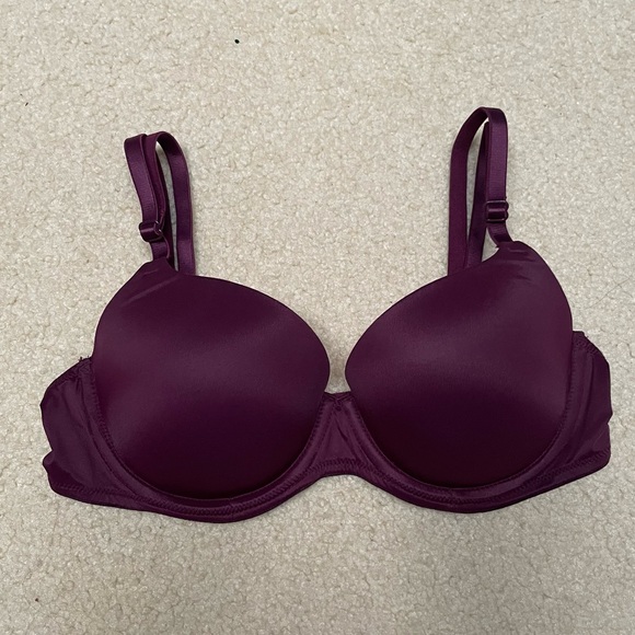 NWT Victoria’s Secret PINK Wear Everywhere Maroon 34B T-Shirt Bra - Picture 1 of 3